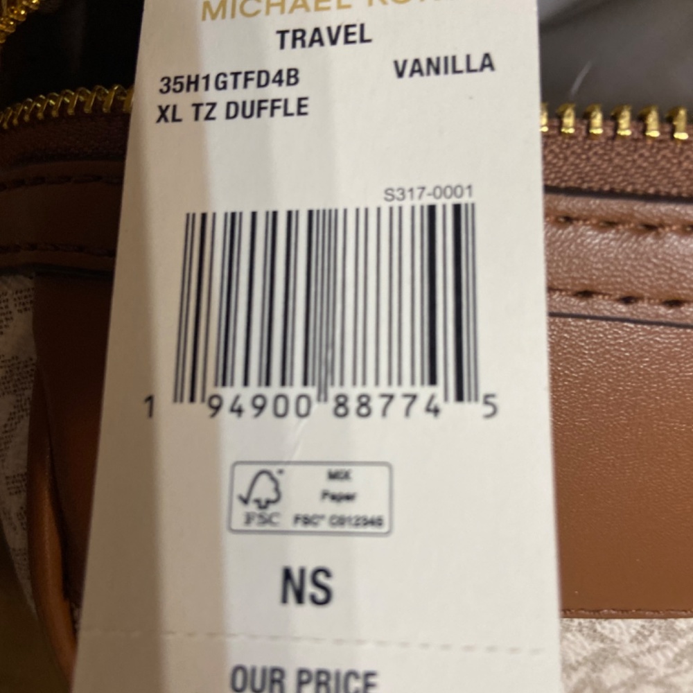 Michael Kors extra large top zip duffle bag - Picture 2 of 2